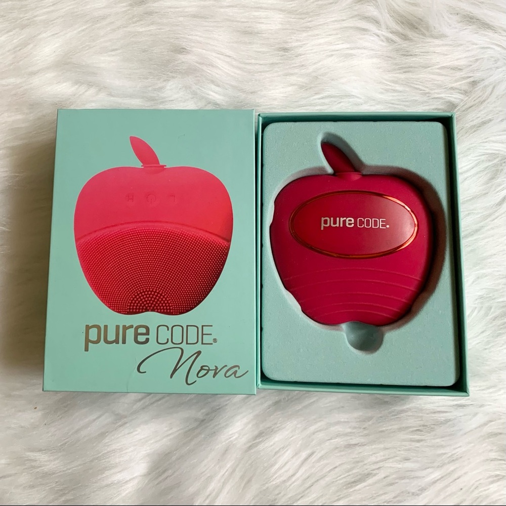 PURECODE Nova Thermal Facial Cleansing and Massage Brush